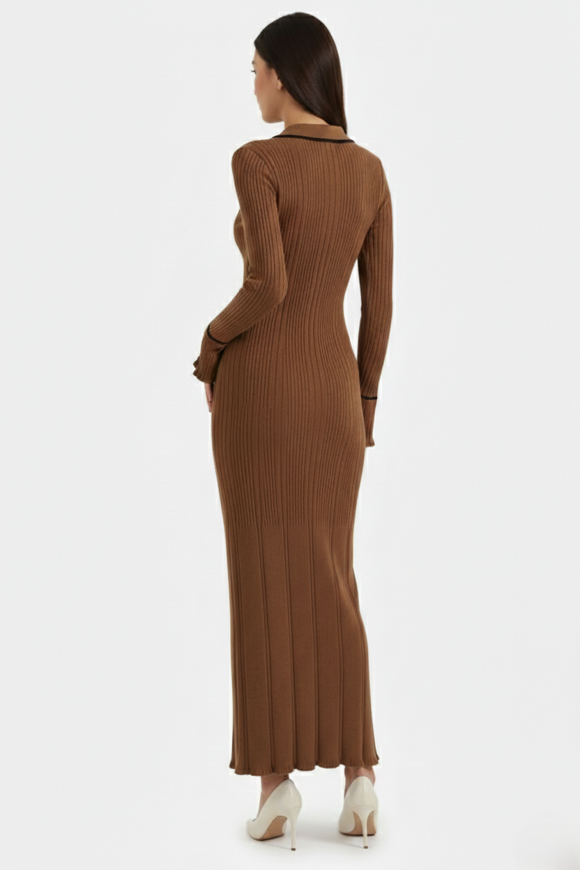 Elise Mode Gebreide Polo Maxi Jurk in Brown