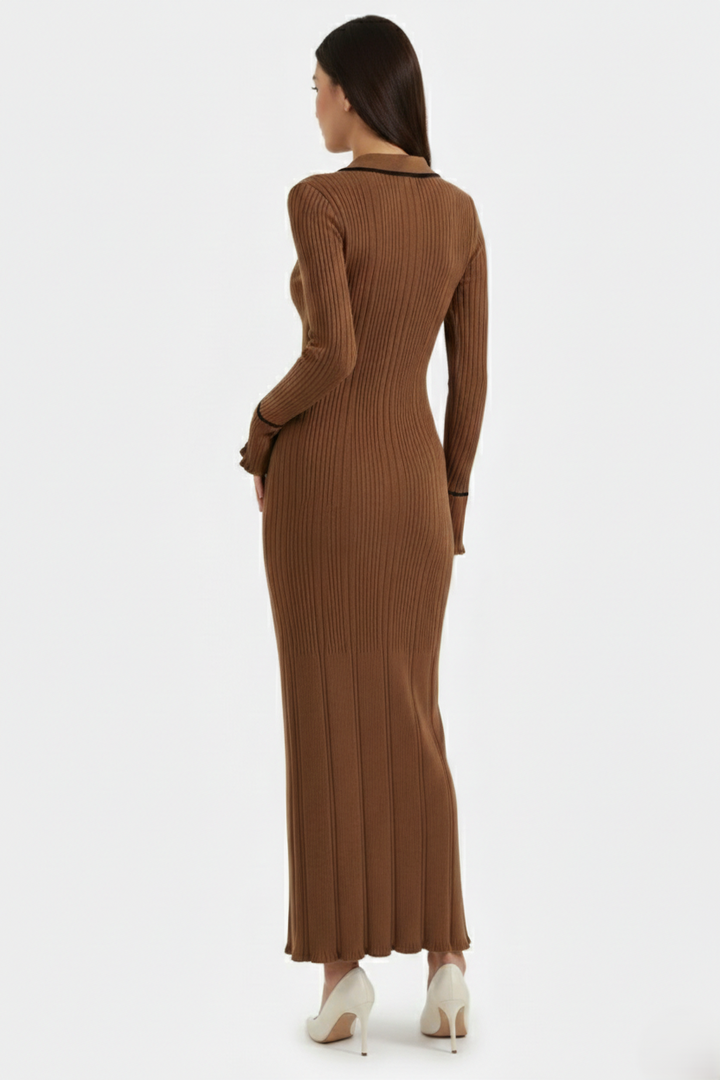 Elise Mode Gebreide Polo Maxi Jurk in Brown