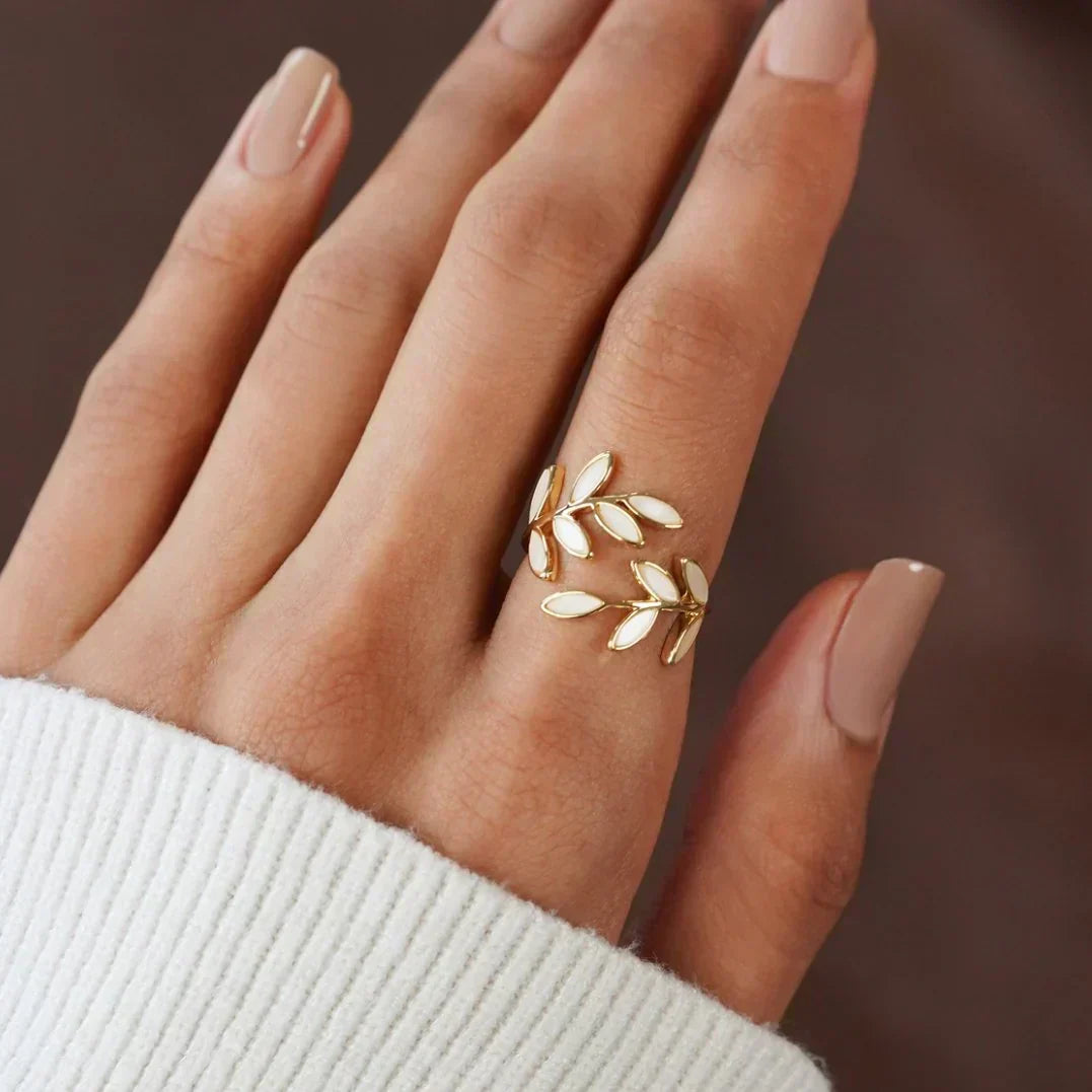 Elise Mode Dames Verstelbare Ring met Opaal Blaadjes in Wit