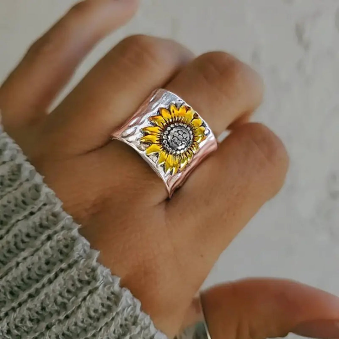 Elise Mode Dames Brede Ring met Zonnebloem in Zilver