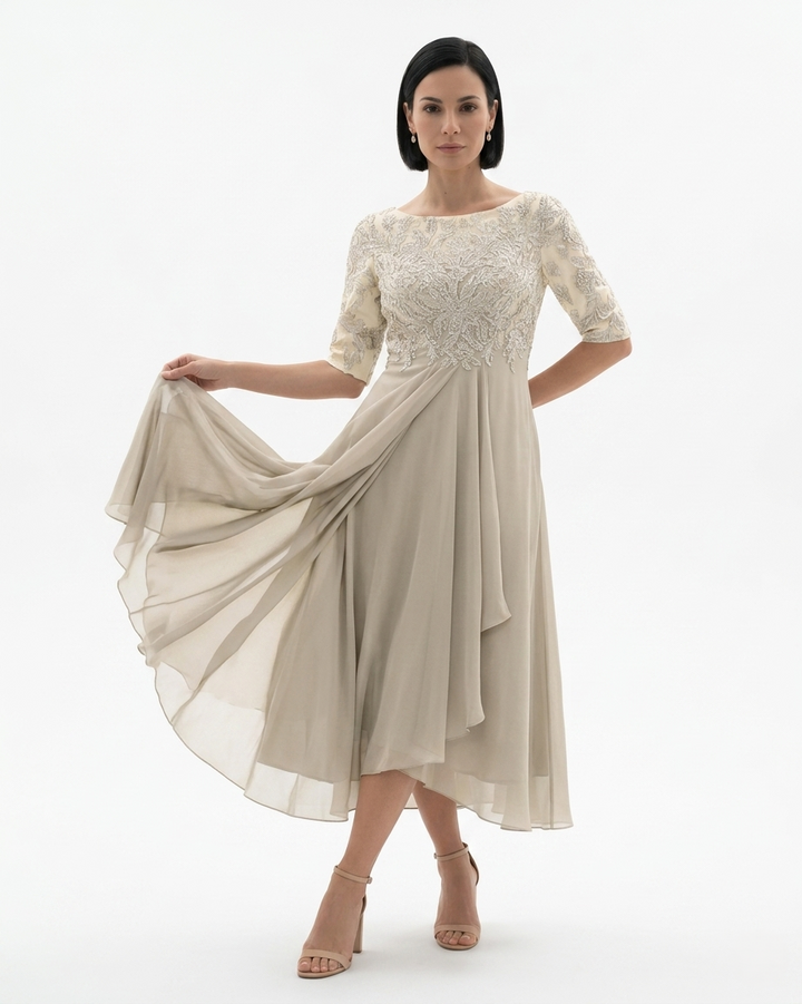 Elise Mode Kant Chiffon Midi Jurk in Cream