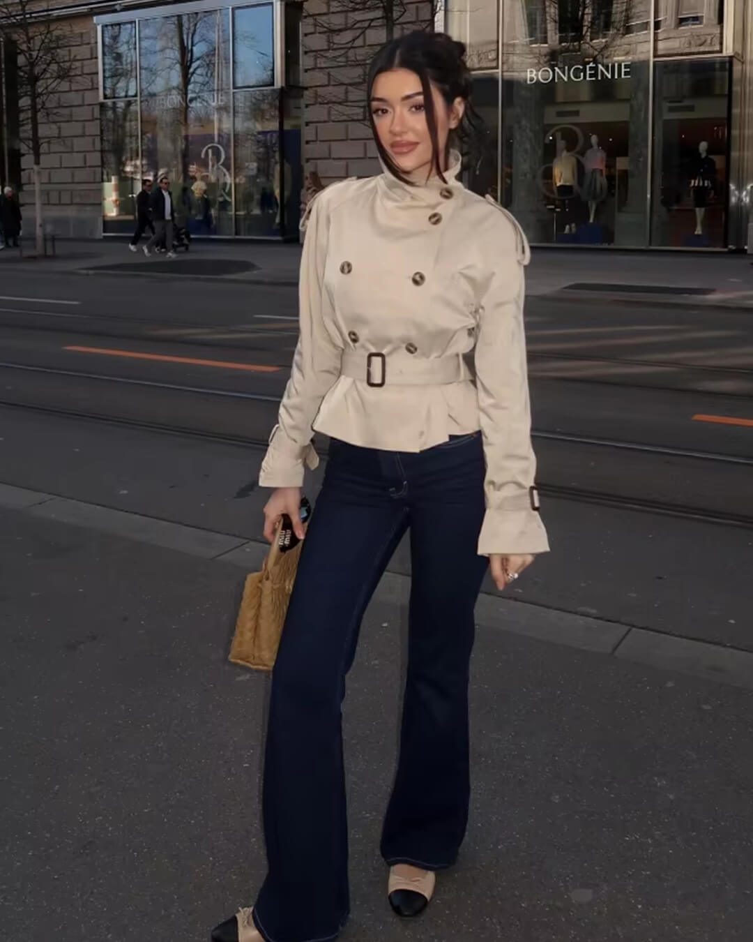 Elise Mode Dames Getailleerde Korte Trenchcoat