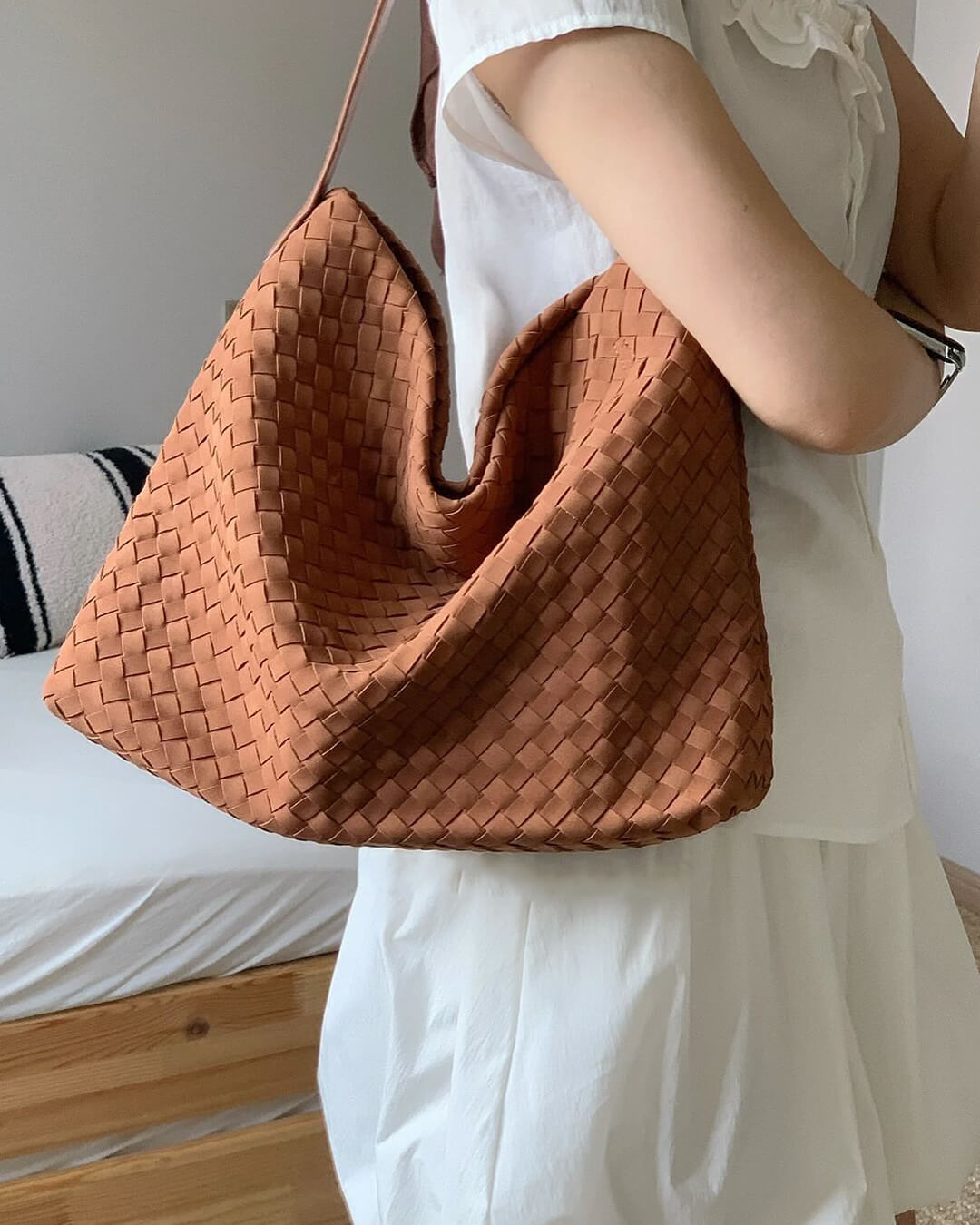 Elise Mode Dames Ruime Suède Tas met Lange Hengsels